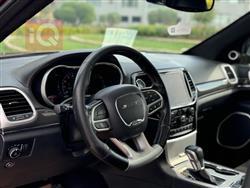 جیپ گراند شیرۆکی